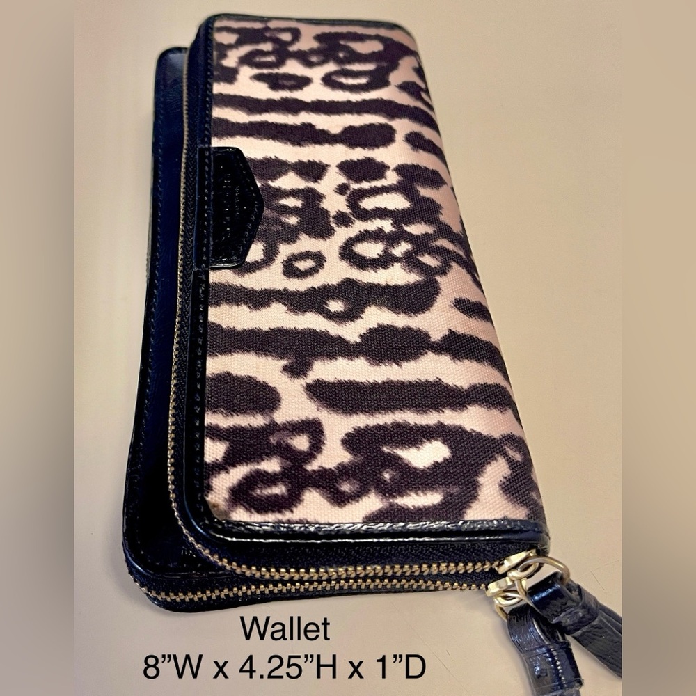 Coach 3 Pc Set EUC Bag, Wristlet &Wallet Patent Leather Trim&Canvas AnimalPrint - Picture 8 of 16